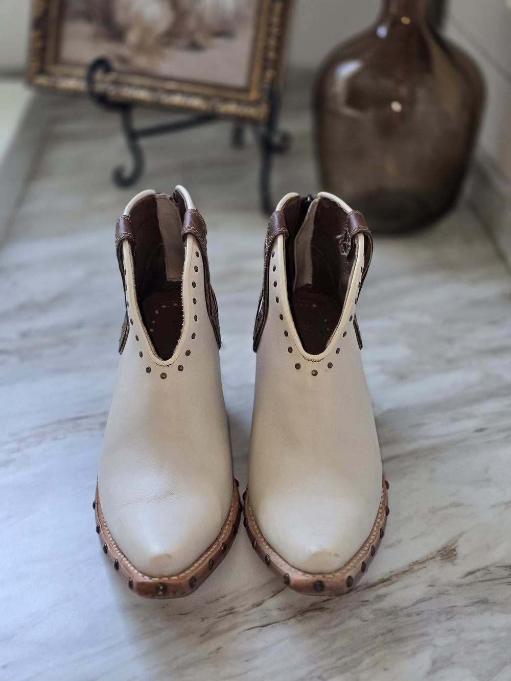 Ariat Cream Leather Ankle Booties with Brown Trim
